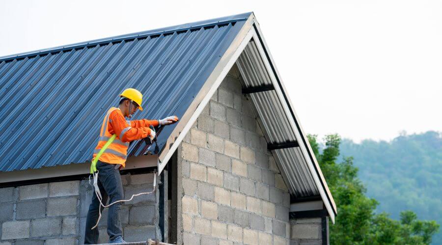 Expert flood damage restoration services in Trivoli, IL